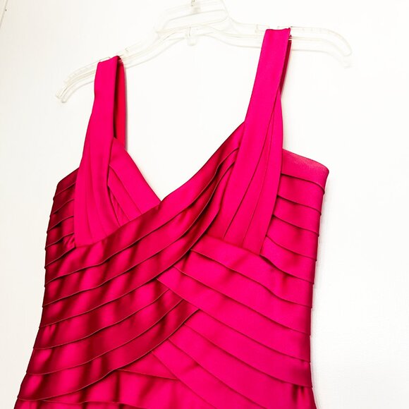 BCBGMaxazria Hot Pink bandage cocktail dress 6 - Picture 2 of 8